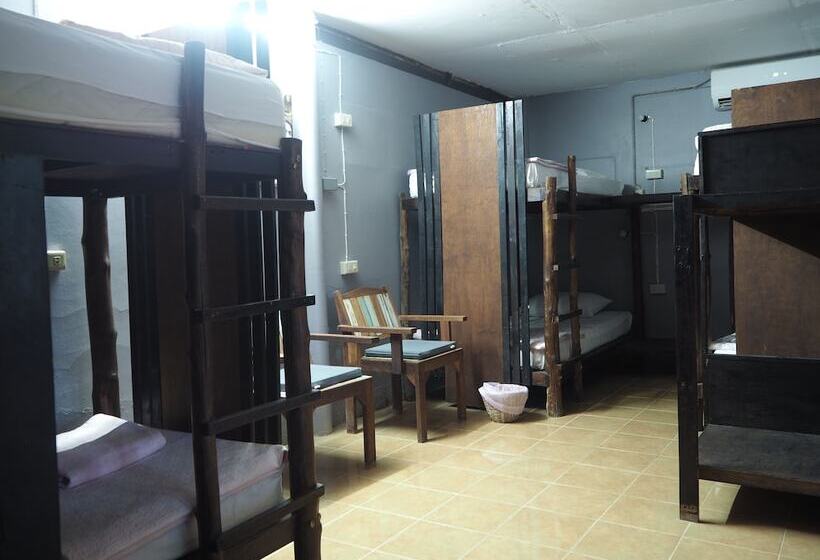 Vuode Makuusalissa, Palio Home   Hostel