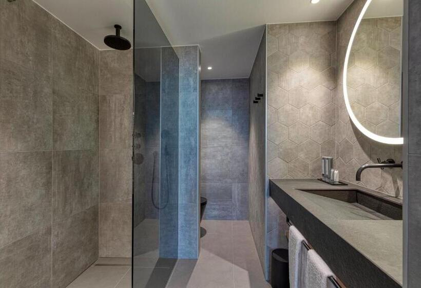 Quarto Premium, Meilenstein