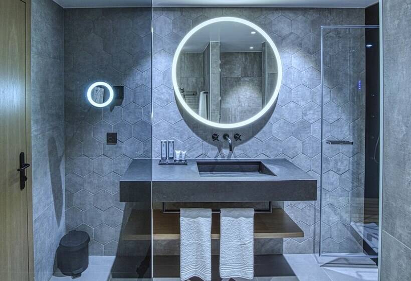 Quarto Classe Business, Meilenstein