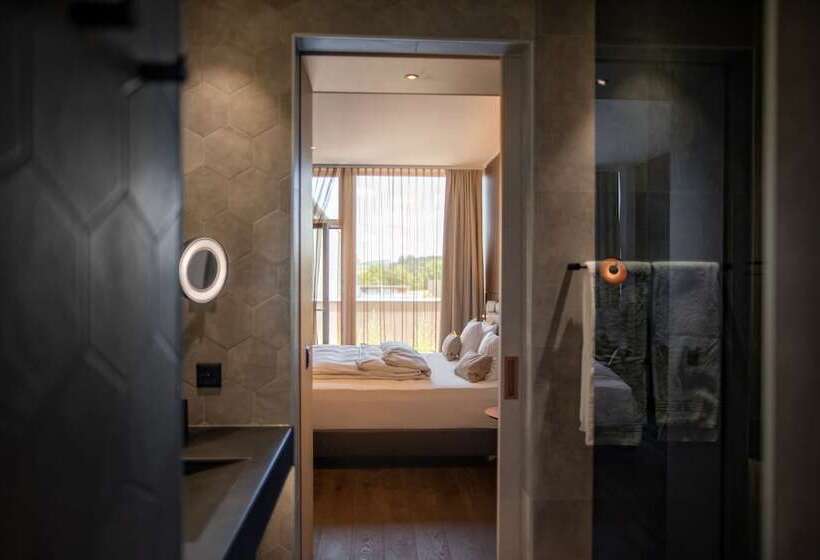 Quarto Premium, Meilenstein