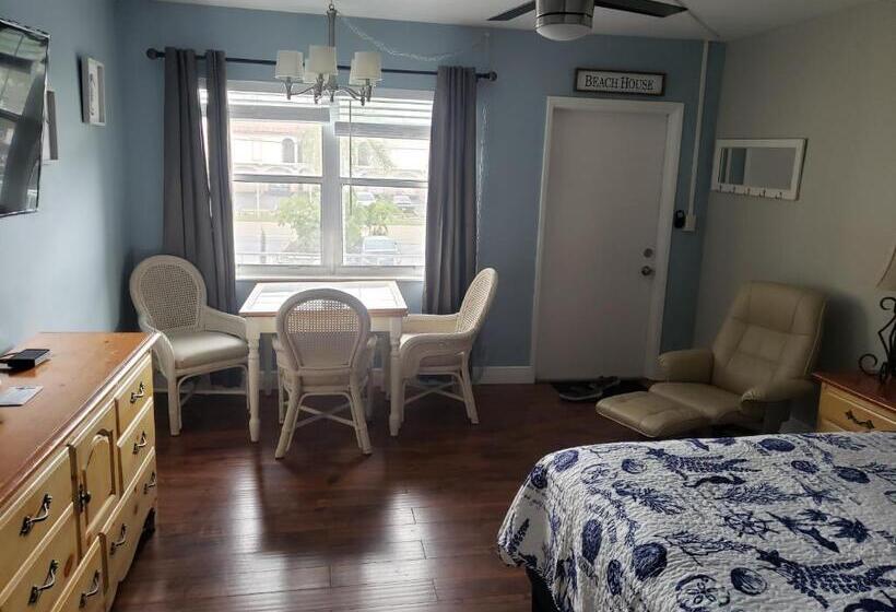 Студия Стандарт, Ashley Brooke Beach Resort