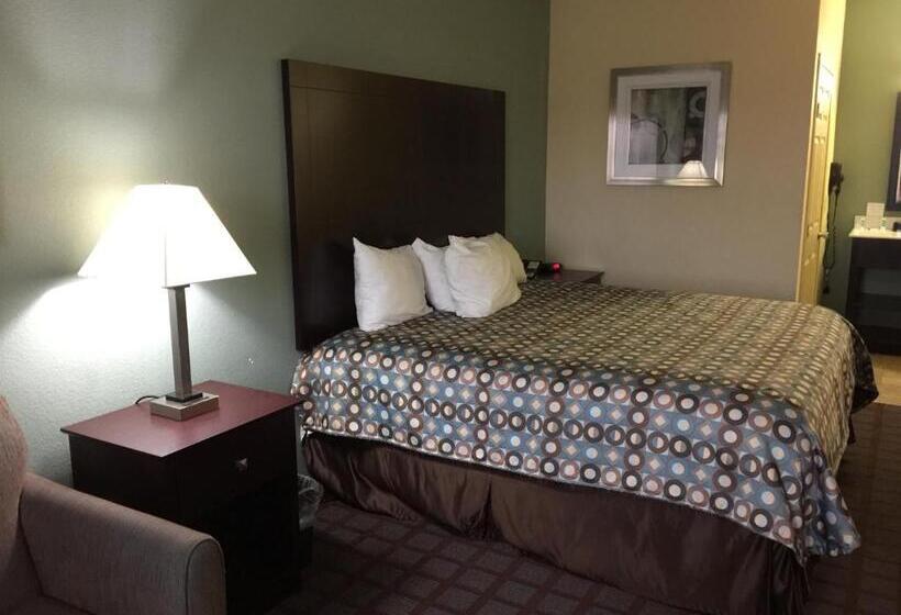 غرفة قياسية سرير كينج, Pearsall Inn And Suites