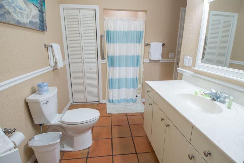 إستوديو قياسى سرير كينج, Seabreeze At Anna Maria Island Inn