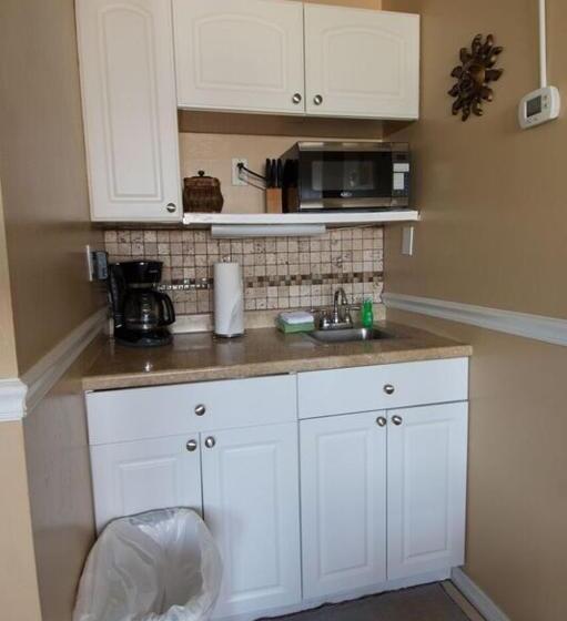 إستوديو قياسى سرير كينج, Seabreeze At Anna Maria Island Inn