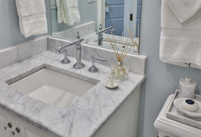 标准间, The Smith Steiner