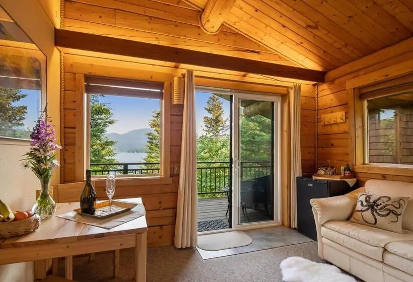 スイート, Stillpoint Lodge   All Inclusive