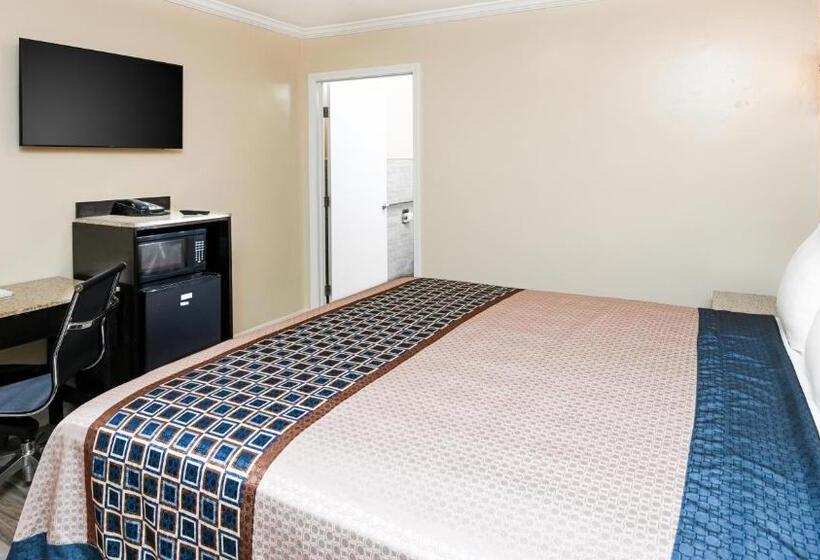 غرفة قياسية سرير كينج, Sea Rock Inn  Long Beach