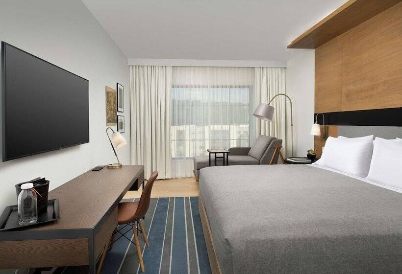 غرفة بريميوم, Canopy By Hilton Ithaca Downtown