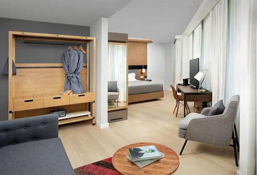 استودیوی استاندارد با تخت دوبل, Canopy By Hilton Ithaca Downtown
