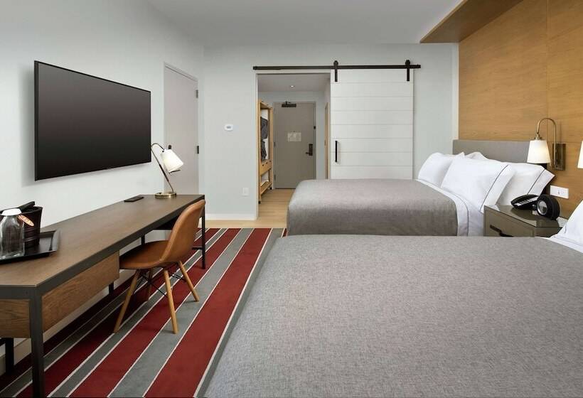 Номер Премиум, Canopy By Hilton Ithaca Downtown