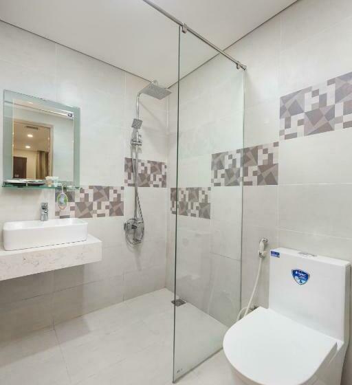 اتاق خانوادگی با چشم‌انداز جانبی دریا, Da Nang Sunlit Sea  & Apartment  Rhm Group