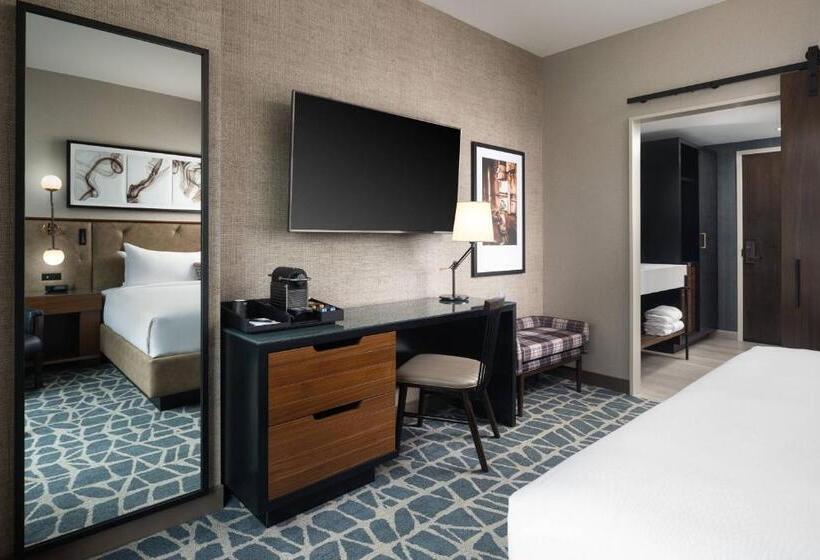 اتاق استاندارد با تخت بزرگ, Distil, Autograph Collection