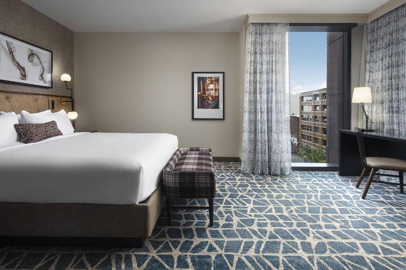 سوئیت با تخت بزرگ, Distil, Autograph Collection