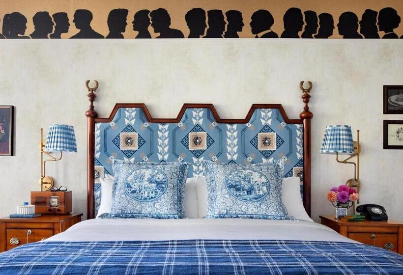 اتاق استاندارد با تخت بزرگ, Graduate By Hilton New Haven