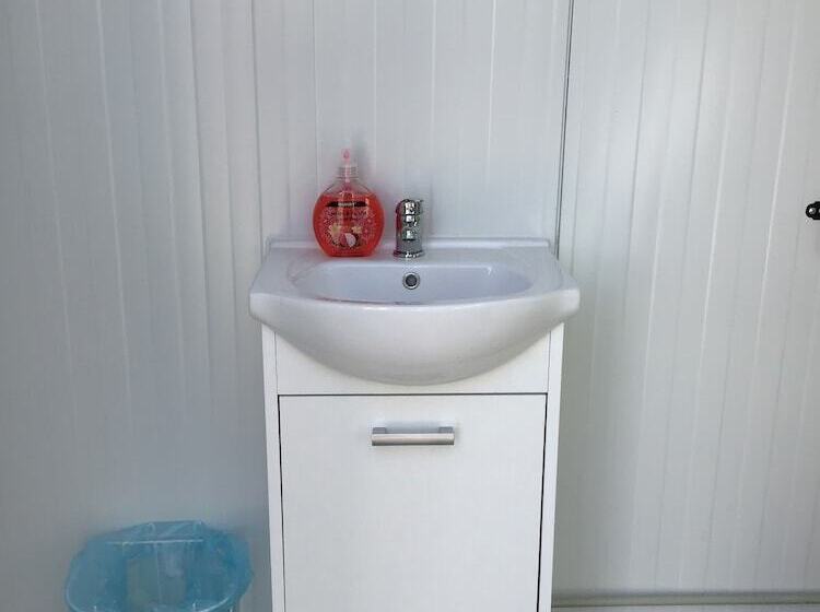 标准间, Grand Circus