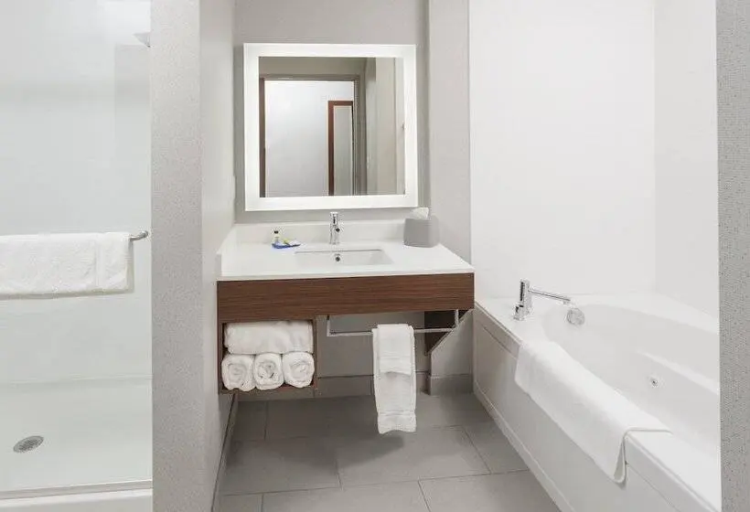 スタンダードルーム, Holiday Inn Express & Suites   Hudson I 94, An Ihg