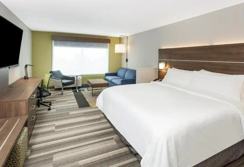 キングサイズベッドのスイートルーム, Holiday Inn Express & Suites   Hudson I 94, An Ihg