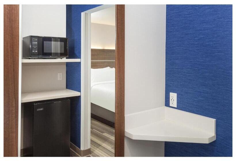 디럭스 룸, Holiday Inn Express & Suites   Hudson I 94, An Ihg