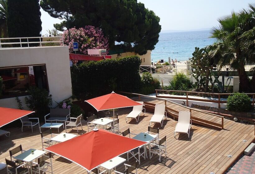 חדר משפחתי נוף לים, Le Grand Pavois