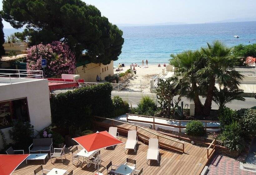 חדר משפחתי נוף לים, Le Grand Pavois