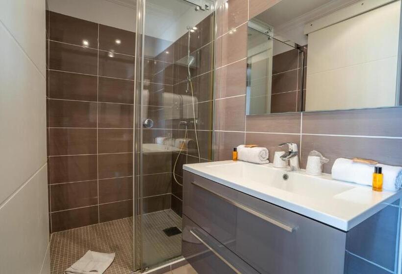 חדר סטנדרט נוף לים, Le Grand Pavois