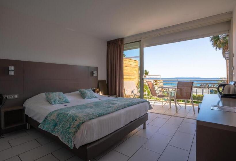 חדר משפחתי נוף לים, Le Grand Pavois