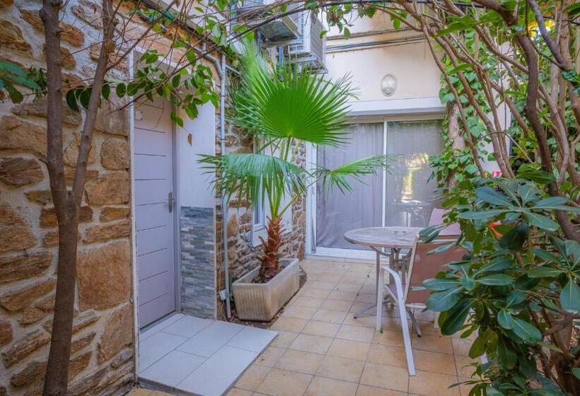 חדר סטנדרט, Le Grand Pavois