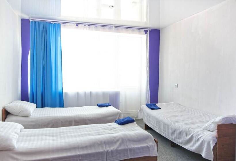 标准三人间, Vozduh