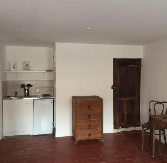 キングサイドベッドのスタンダードワンルーム, Le M Maison D Hôtes