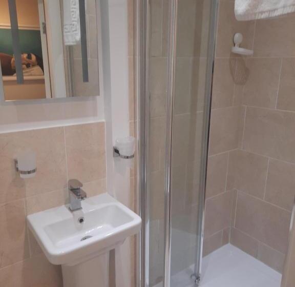 Классический Номер, Mary S Court Guest House   Mairlys