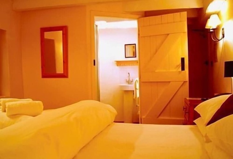 수피리어 룸, The Mill House