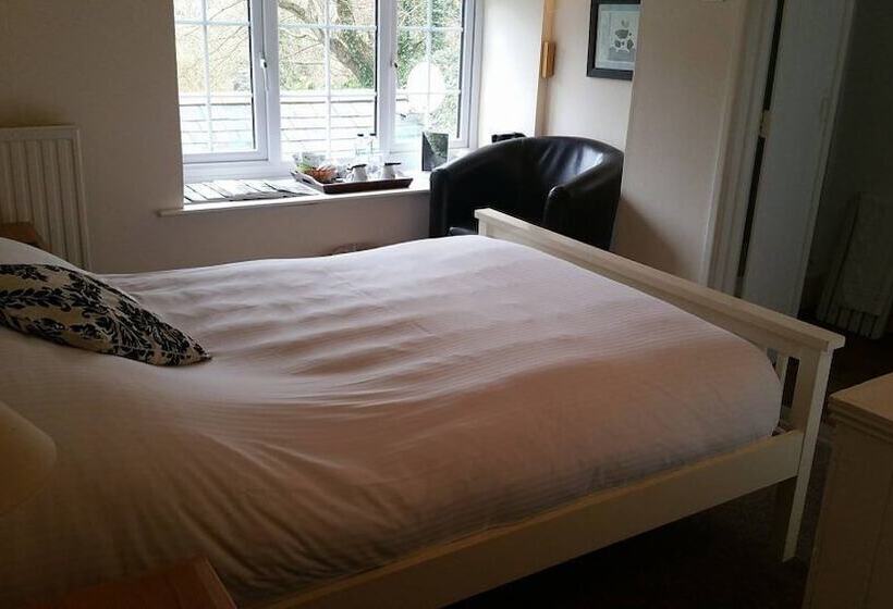 수피리어 룸, The Mill House