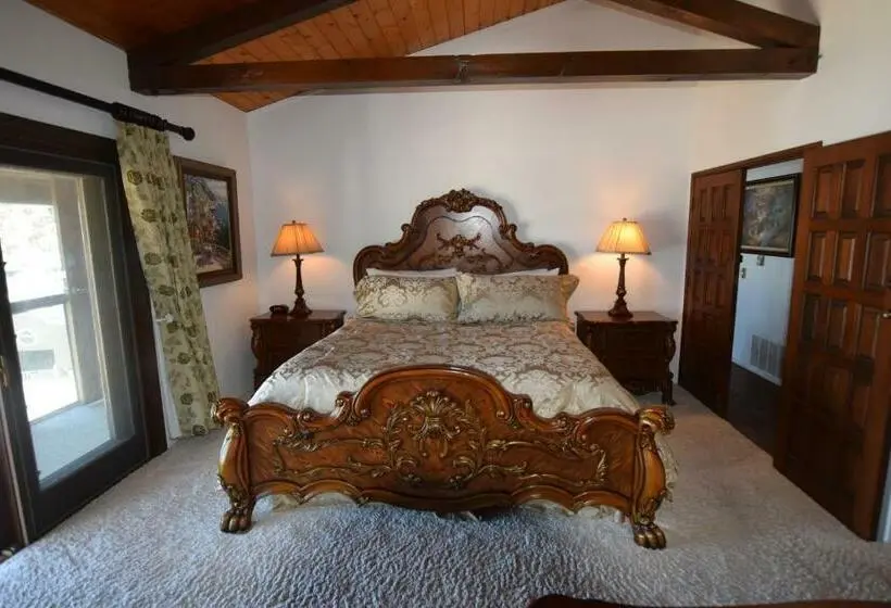 オーシャンビュースーペリアースイート, Catalina Courtyard Suites