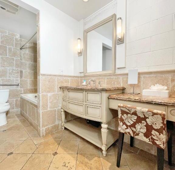 غرفة قياسية مطلّة علي الحديقة, Catalina Courtyard Suites