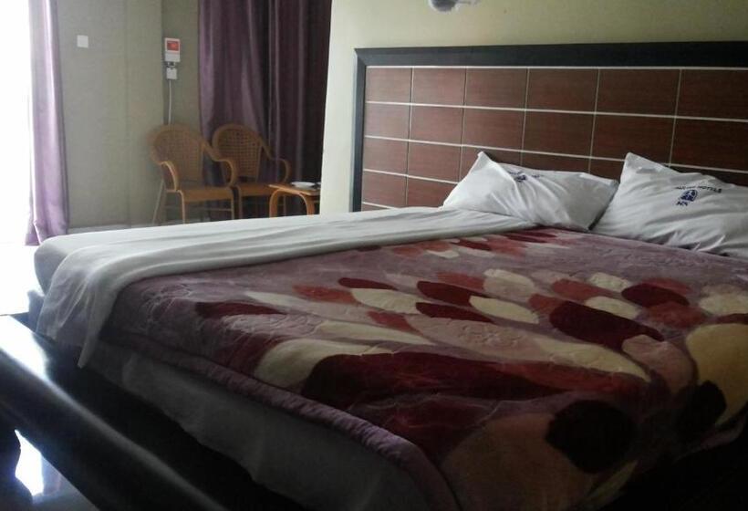 اتاق استاندارد با تخت بزرگ, Pauline Hotel Lira