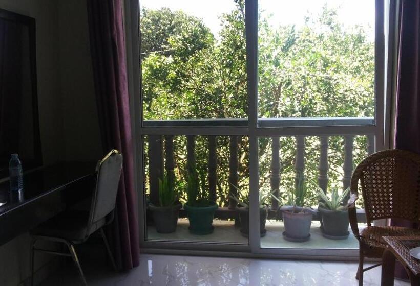 اتاق استاندارد با تخت بزرگ, Pauline Hotel Lira