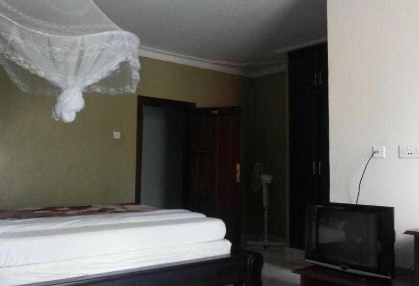 اتاق استاندارد با تخت بزرگ, Pauline Hotel Lira