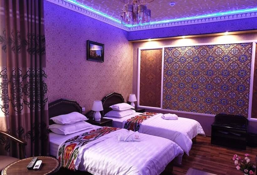 标准间, Sharq Plaza