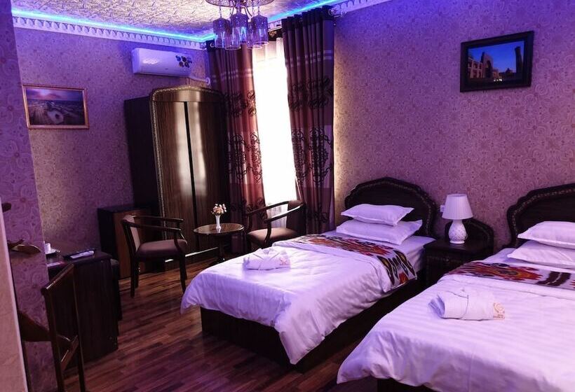 标准间, Sharq Plaza