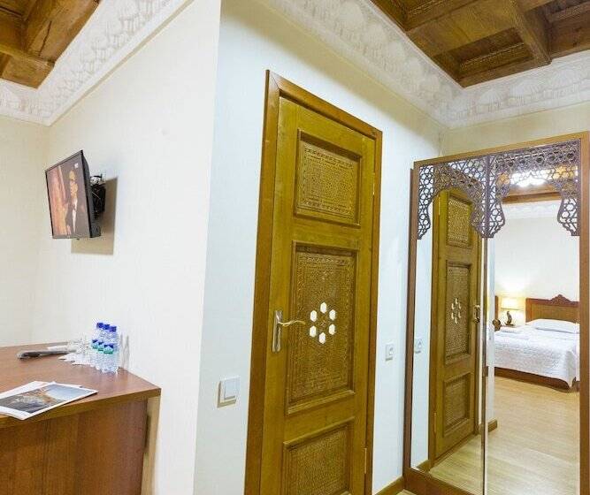 اتاق سوپریور سه تخته, Volida Boutique