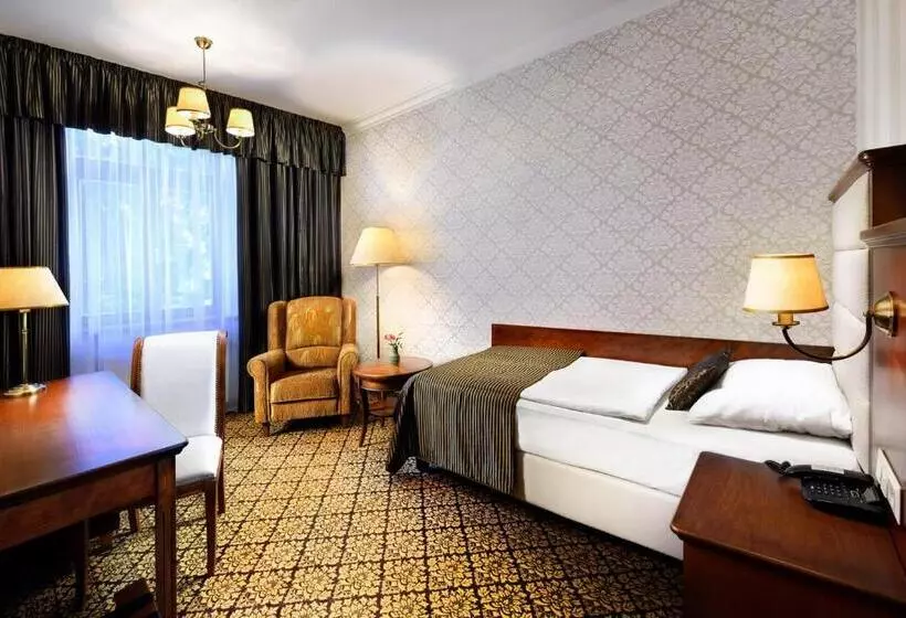 スタンダードシングルルーム, Grand Hotel Praha