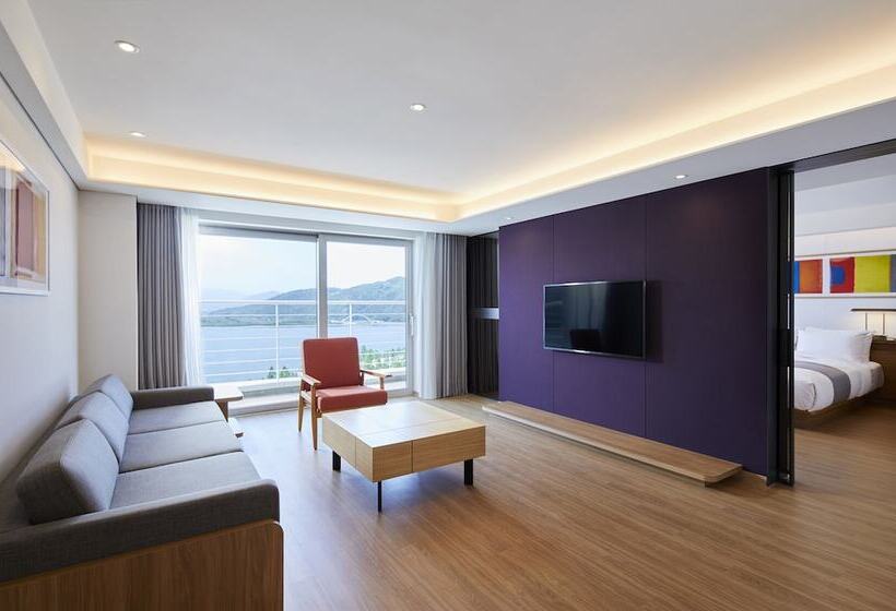 Suite Deluxe, Lahan Select Gyeongju