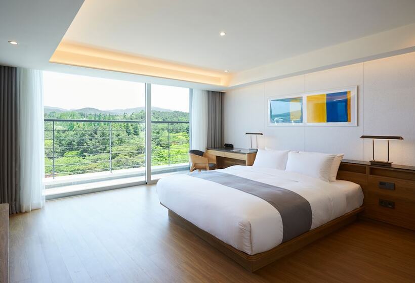 Люкс Повышенной Комфортности, Lahan Select Gyeongju