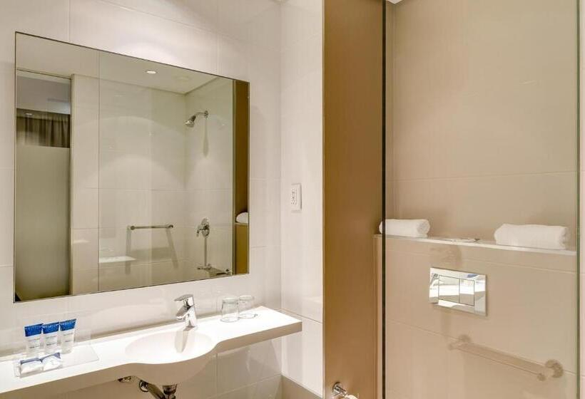 Номер Стандарт Двуспальная Кровать, Protea Hotel By Marriott Cape Town Waterfront Breakwater Lodge