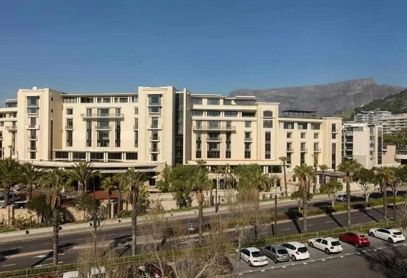 Huoneisto 2 Makuuhuonetta, Protea Hotel By Marriott Cape Town Waterfront Breakwater Lodge
