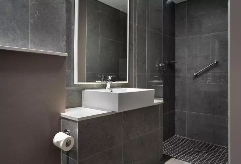 Standard-huone King-vuode, Protea Hotel By Marriott Cape Town Waterfront Breakwater Lodge