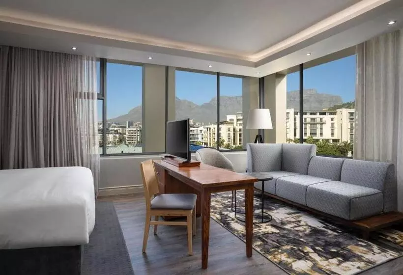 Standard-huone King-vuode, Protea Hotel By Marriott Cape Town Waterfront Breakwater Lodge
