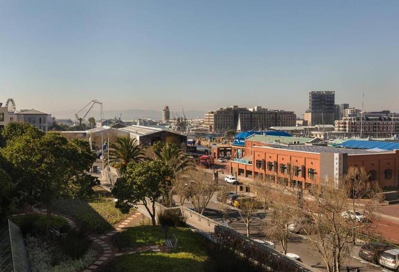 غرفة قياسية سرير كينج, Protea Hotel By Marriott Cape Town Waterfront Breakwater Lodge