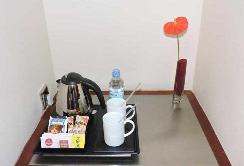 חדר סופריור עם מיטת קינג, Vivanta Colombo Airport Garden