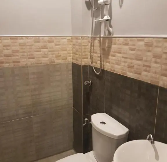 اتاق لوکس خانوادگی, Felicidad Resto And Pension House
